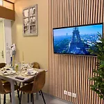 Charming Apartment in Paris Center Metro 6 Glacière&M7 Les Gobelins